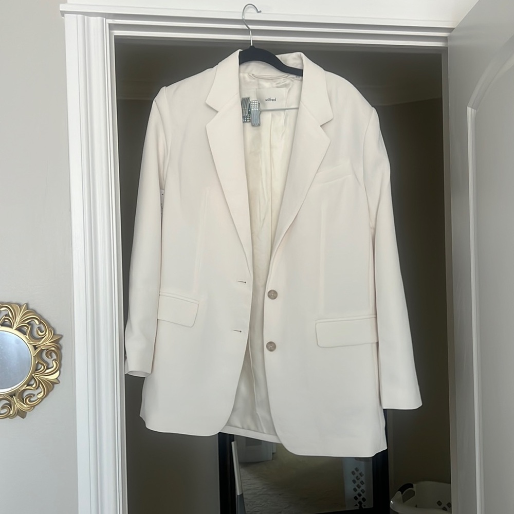 NWT aritzia Wilfred heartbreaker blazer
